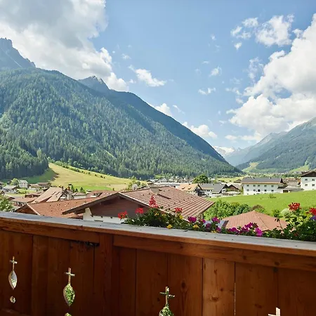 Sonnhof Hotel 4*