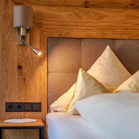 Sonnhof Otel 4*