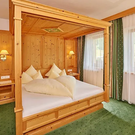 Sonnhof Hotel 4*